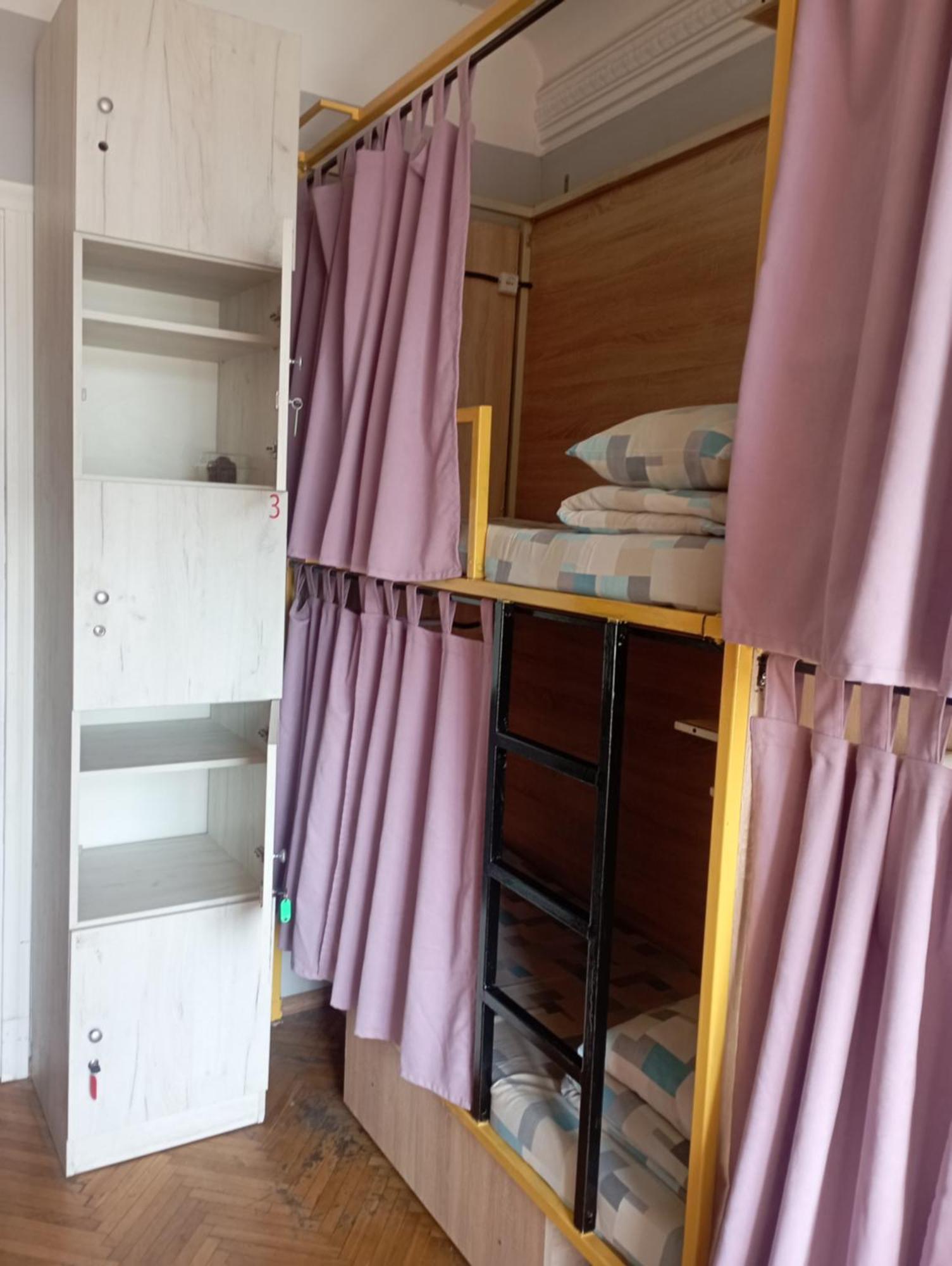 Булгакоff Hostel Kiev Luaran gambar