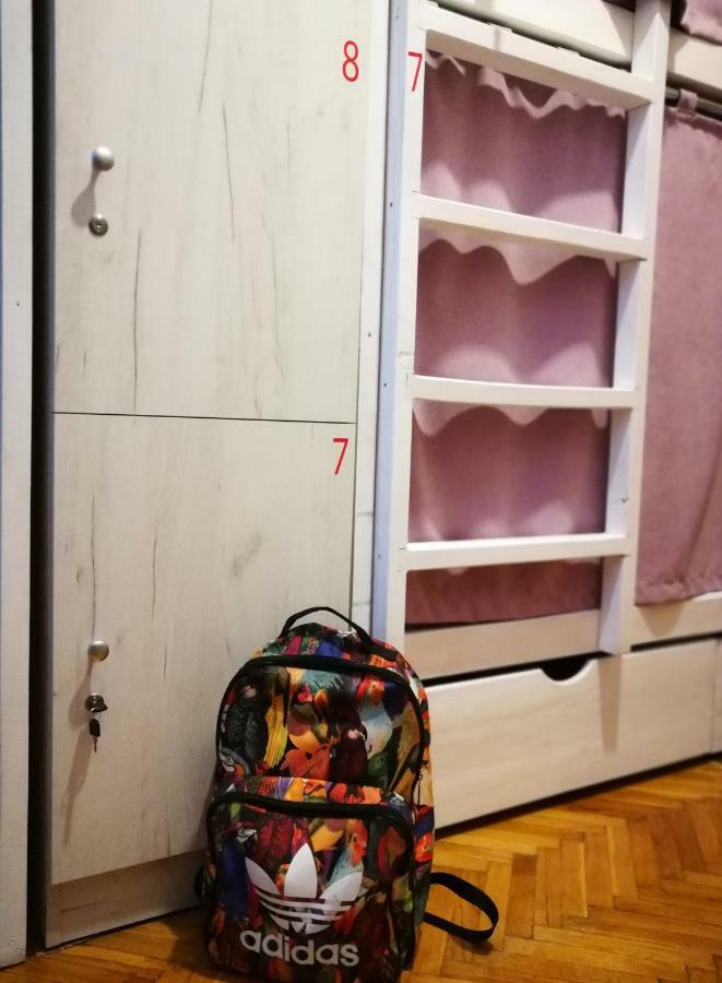 Булгакоff Hostel Kiev Luaran gambar